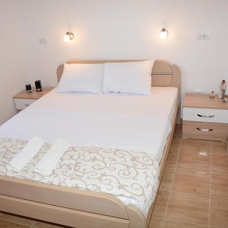 טיווט Apartmani Gaga מראה חיצוני תמונה