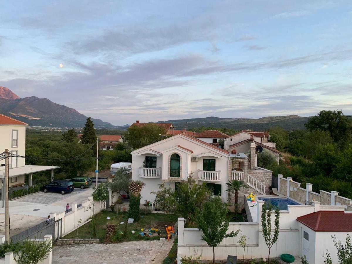 טיווט Apartmani Gaga מראה חיצוני תמונה