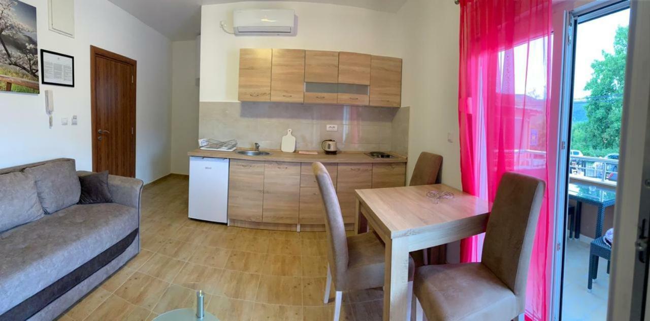 טיווט Apartmani Gaga מראה חיצוני תמונה